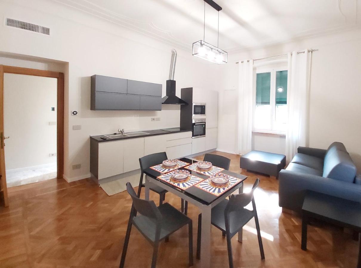 Le Due Piazze Apartment Genoa Luaran gambar
