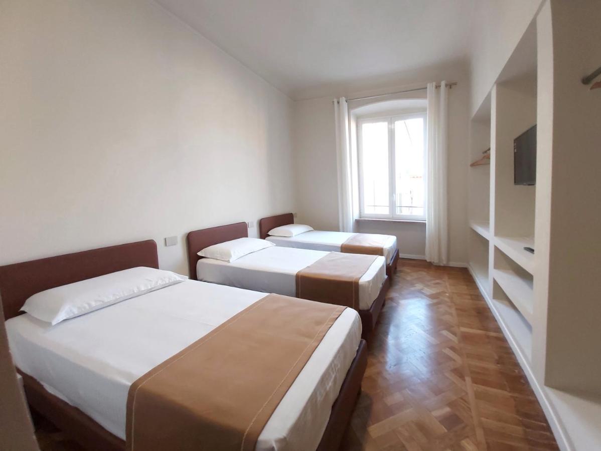 Le Due Piazze Apartment Genoa Luaran gambar