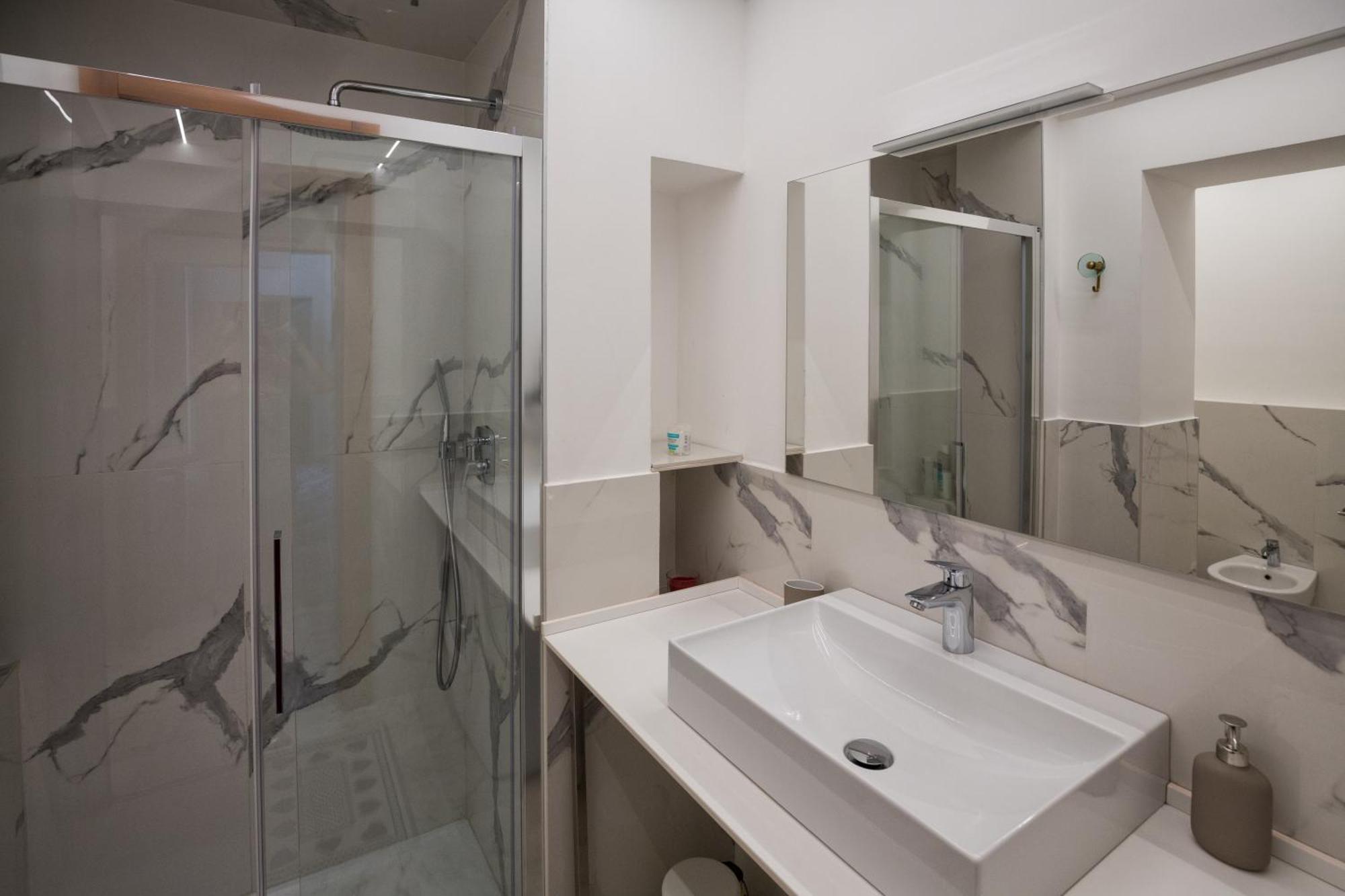 Le Due Piazze Apartment Genoa Luaran gambar