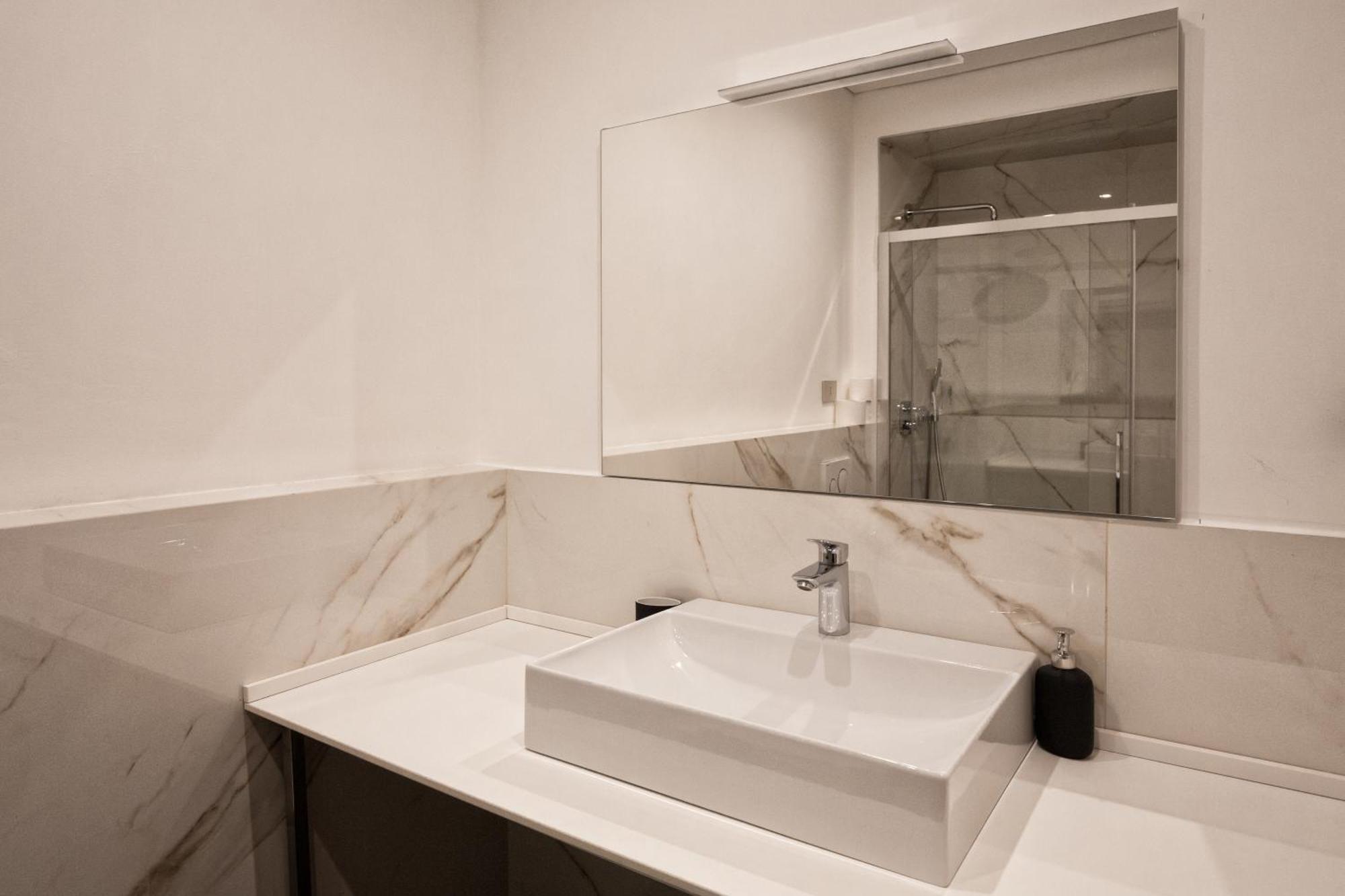 Le Due Piazze Apartment Genoa Luaran gambar